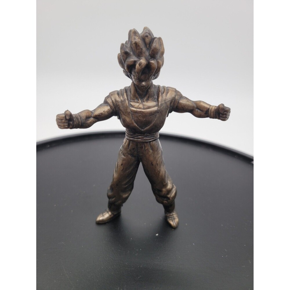 Dragon Ball Z-Goku SS Bronze Figure Burger King Meal Toy 5" 2000 Vintage